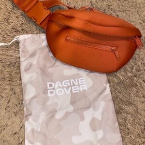 Dagne Dover Ace Fanny Pack w/Dust Bag. Coyote Color.